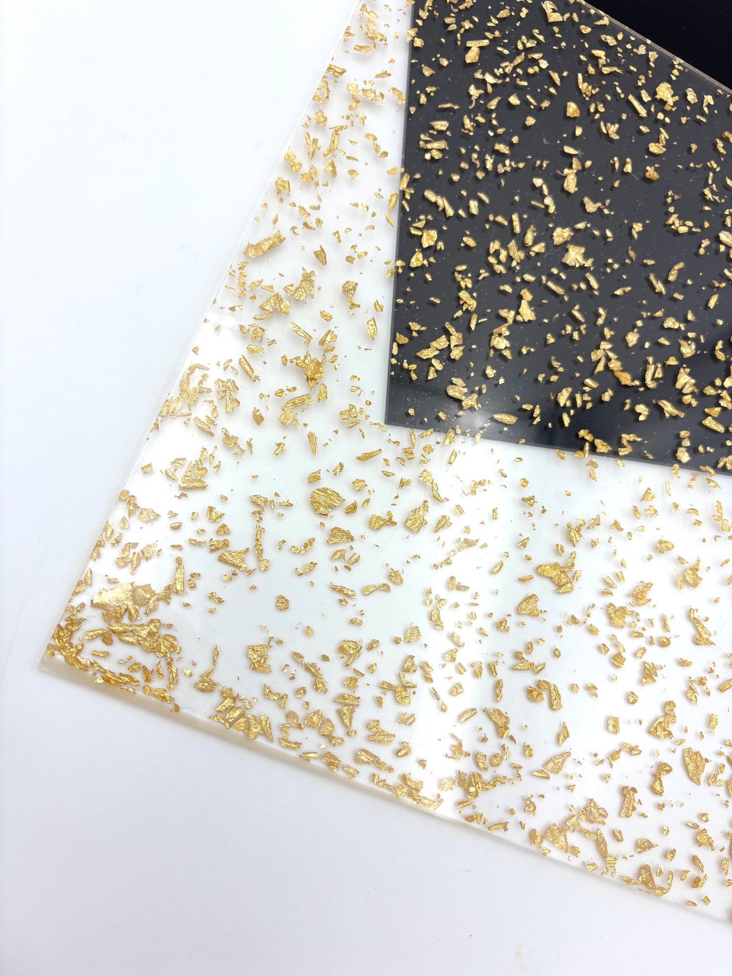 1/8" Flakes Acrylic - Gold