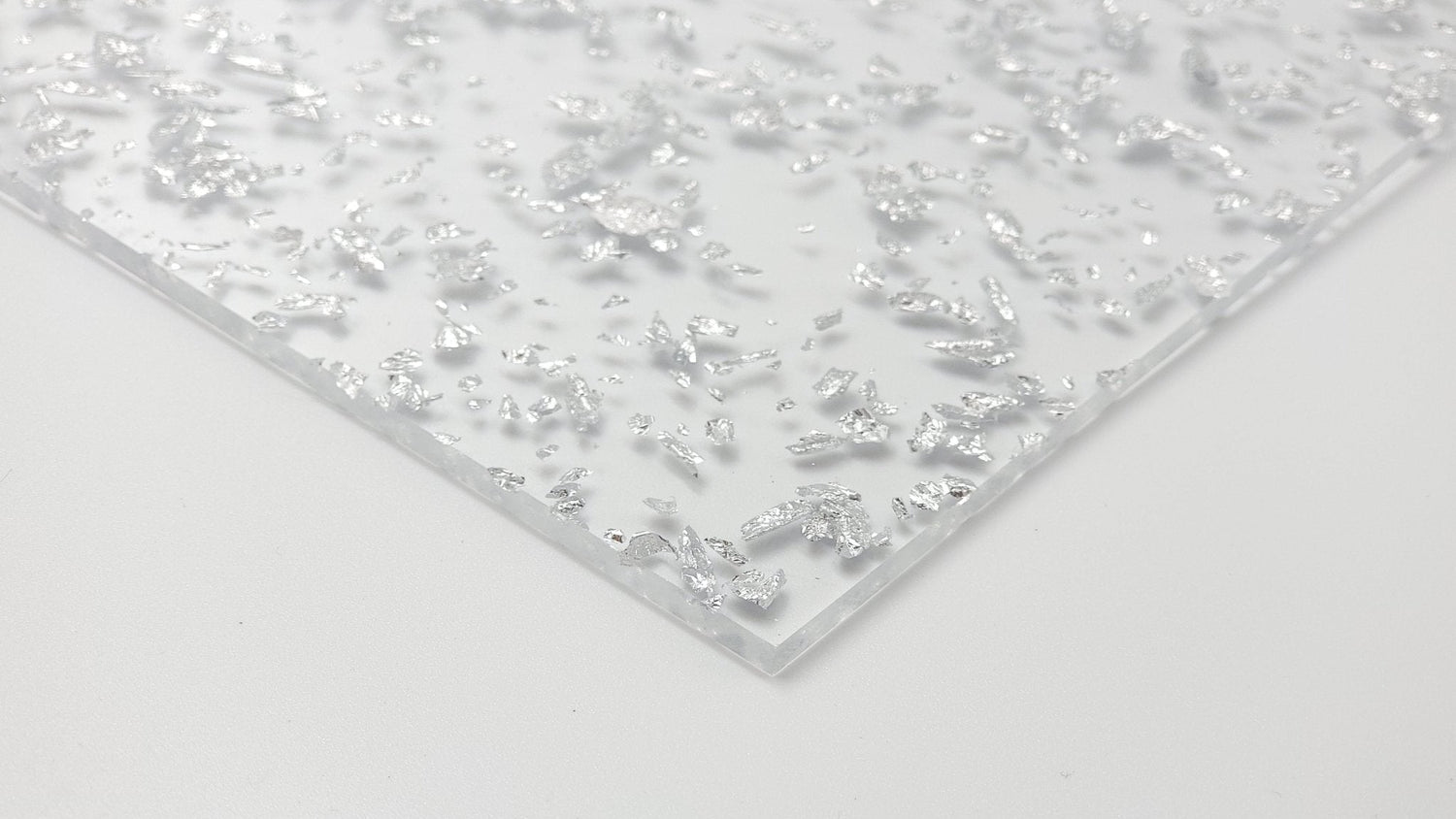 1/8&quot; Flakes Acrylic - Silver - COHn Acrylics